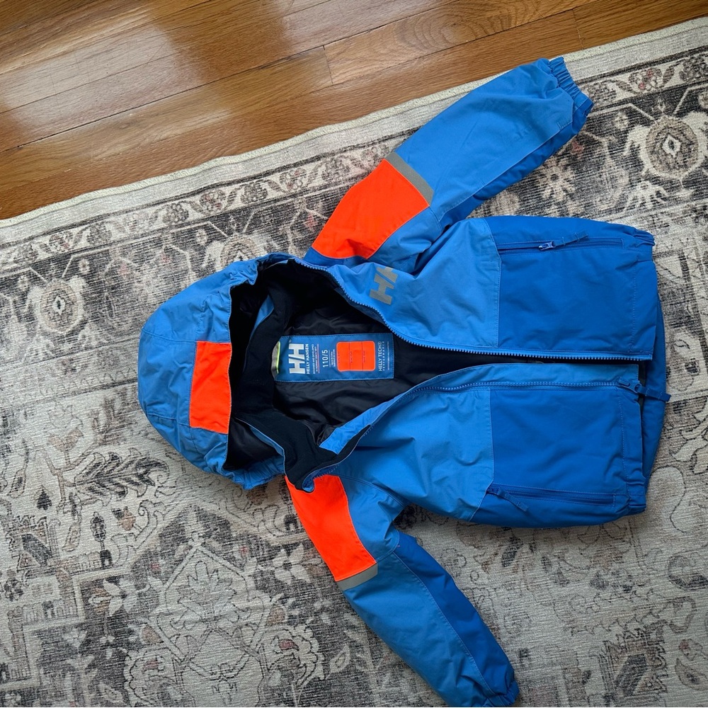 Helly Hansen Blue and Orange snow pants and jacket size 5